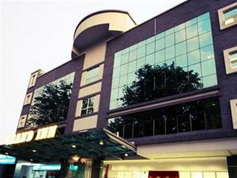 Grand Inn Hotel - Macalister Road George Town Exterior photo